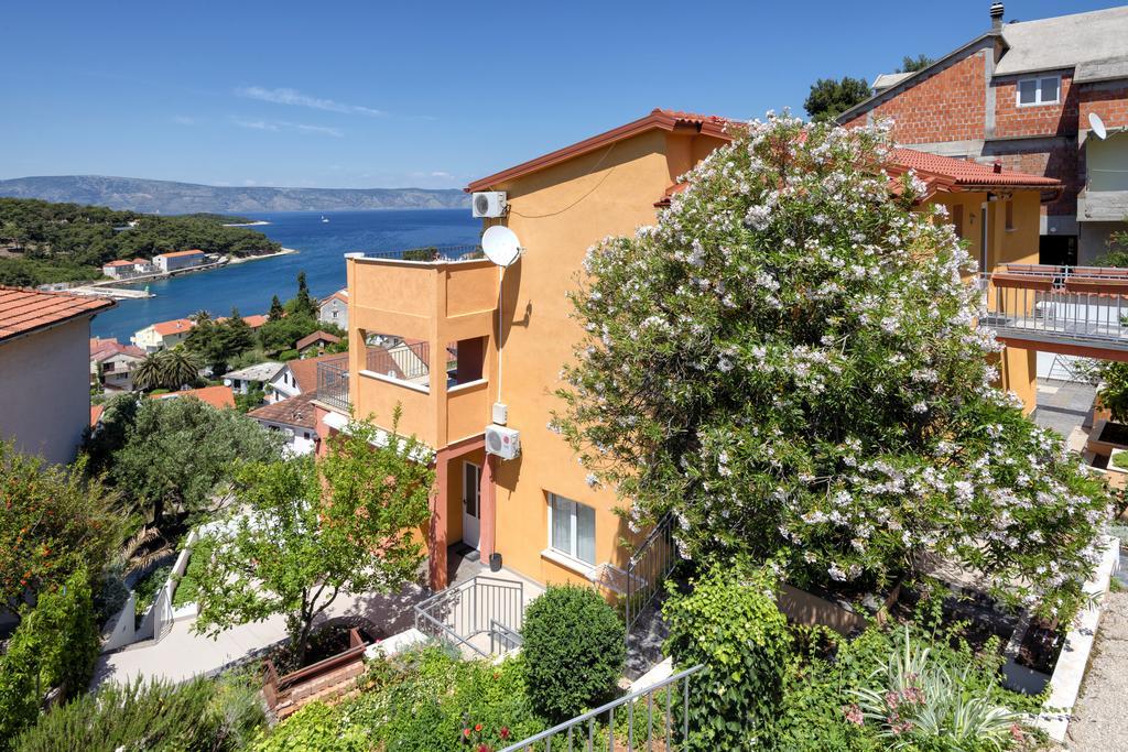 Big Blue Apartment Jelsa  Luaran gambar