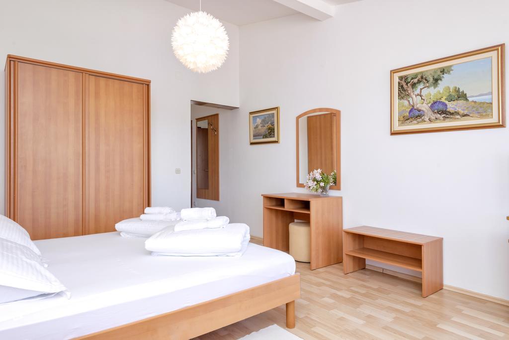 Big Blue Apartment Jelsa  Luaran gambar
