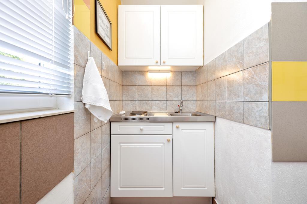 Big Blue Apartment Jelsa  Luaran gambar