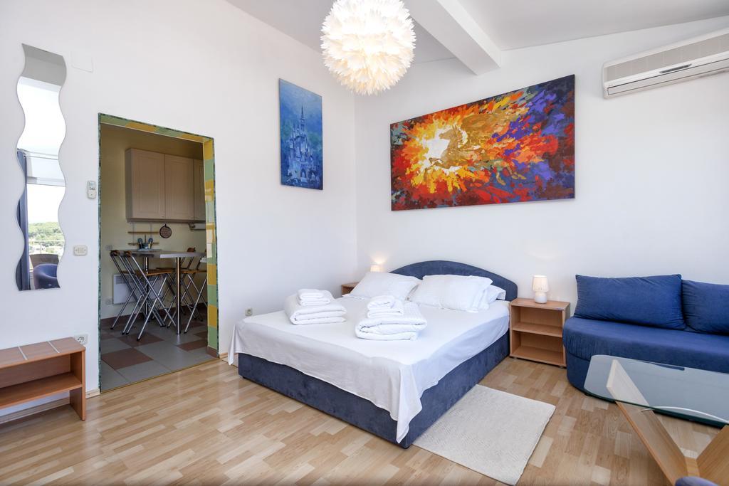 Big Blue Apartment Jelsa  Luaran gambar